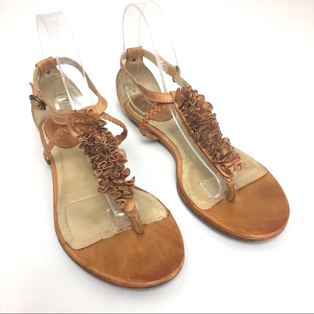 Frye Laurel Flower T-Strap Brown Tan Leather Sandal
